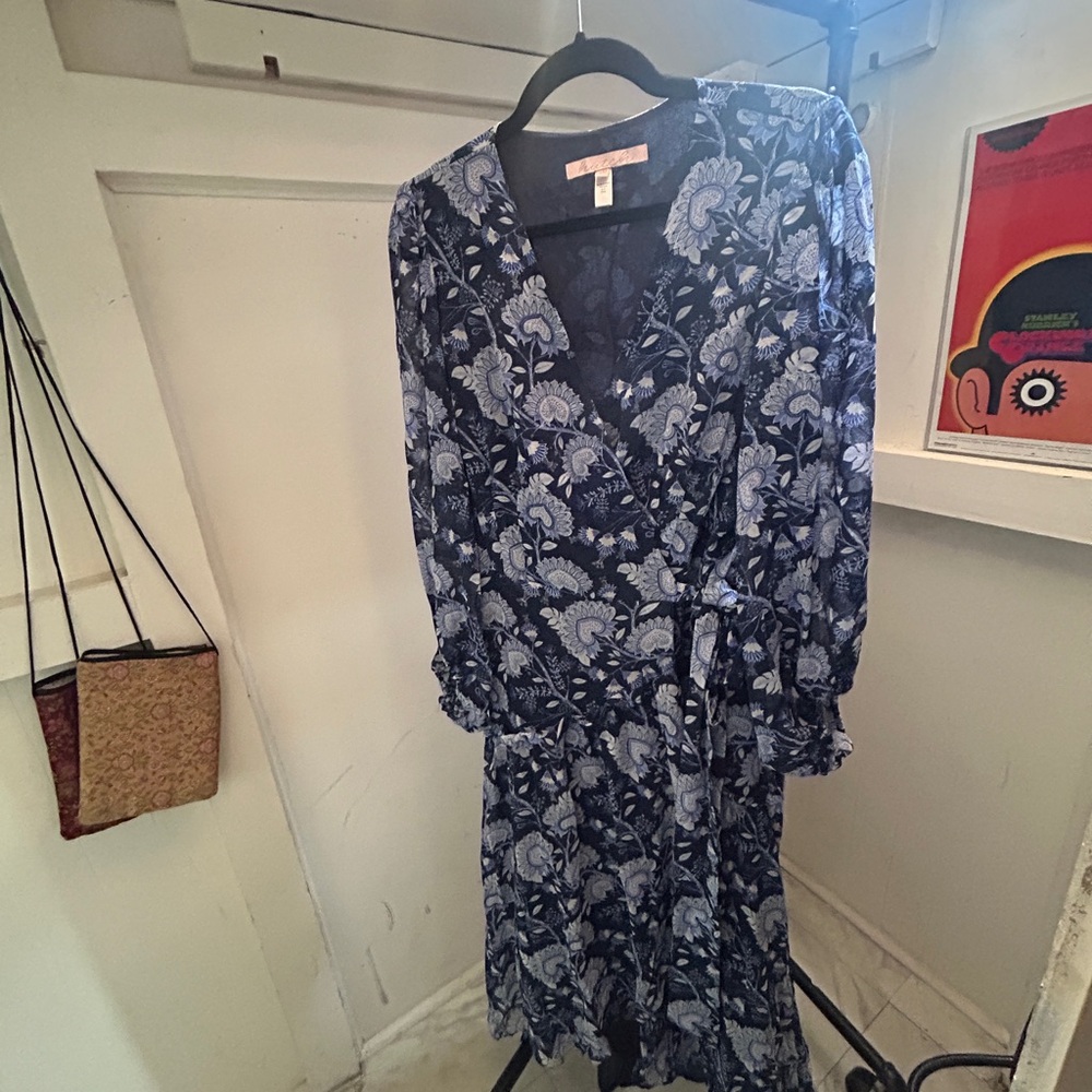 NWT Anthropologie Navy Floral Long Sleeve Dress